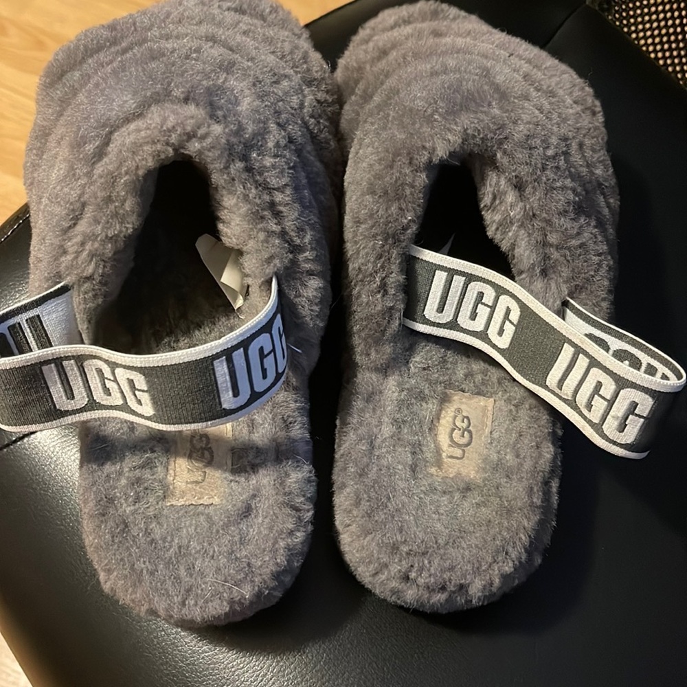 ugg womens fluff yeah slide size 7